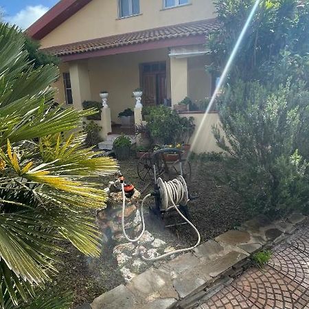 La Mansarda Bed and Breakfast Biancareddu Εξωτερικό φωτογραφία