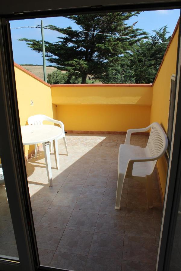 La Mansarda Bed and Breakfast Biancareddu Εξωτερικό φωτογραφία