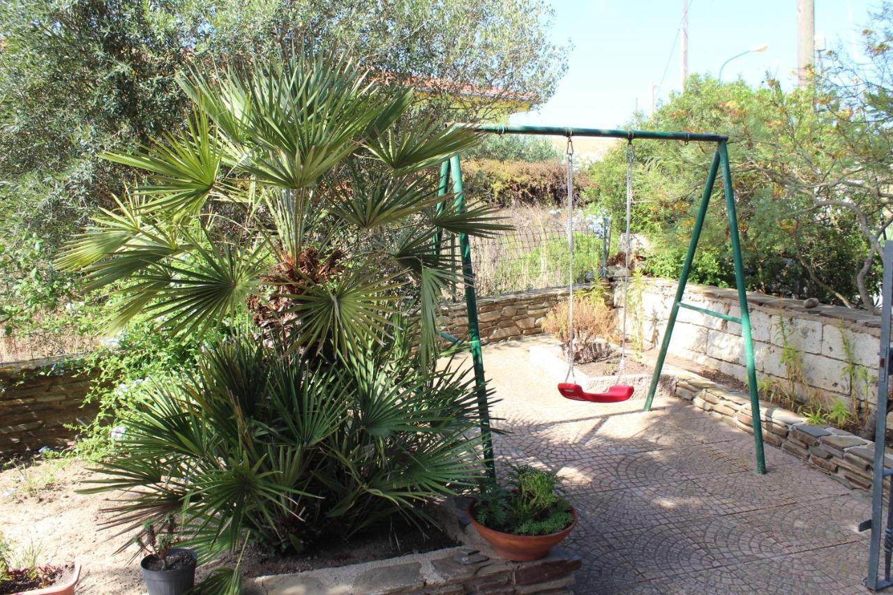 La Mansarda Bed and Breakfast Biancareddu Εξωτερικό φωτογραφία
