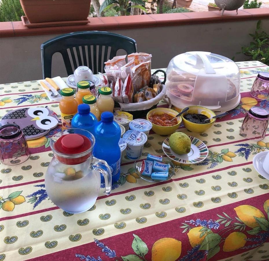 La Mansarda Bed and Breakfast Biancareddu Εξωτερικό φωτογραφία